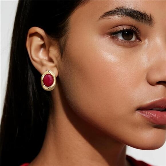 💖 Vintage Fuchsia Stud Earrings – Retro 14K Gold Plated Bezel Setting – Elegant - Picture 2 of 7